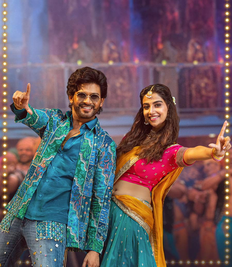 Anaganga Oka Raju: Bhimavaram Balma Blazes 