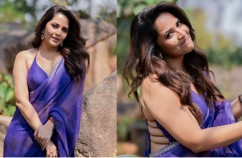 Anasuya Irresistible Look