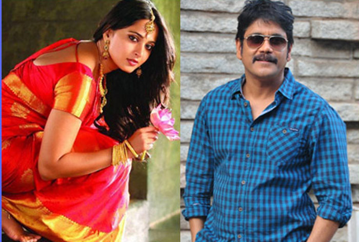 Anushka and Nagarjuna 