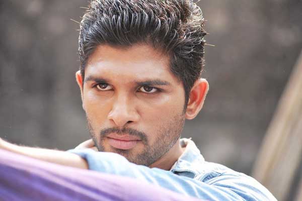 'Sarainodu's First Look on Republic Day