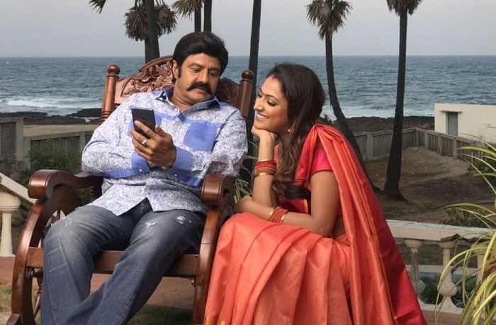 Balakrishna and Haripriya in Jai Simha Movie