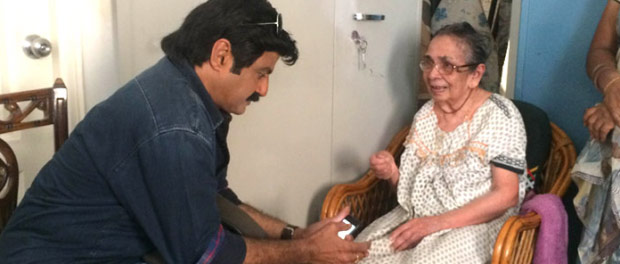 Balakrishna Delights His Super Senior Fan