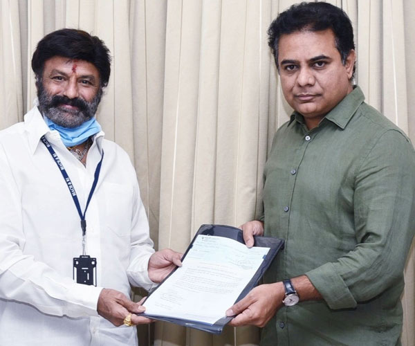 Balakrishna Hands Over 50 Lakhs Cheque To KTR