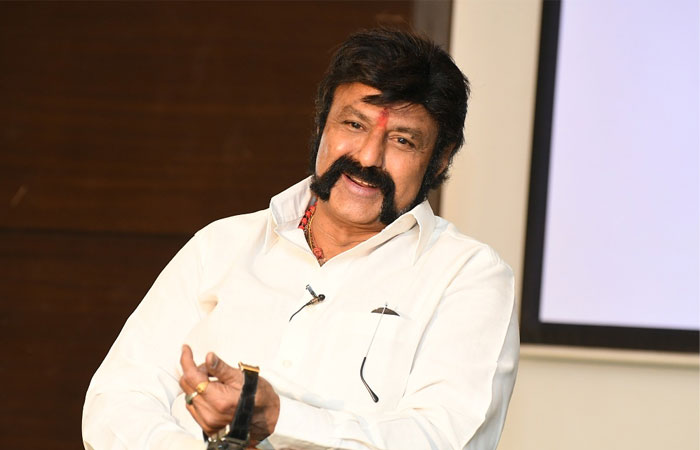 Balakrishna Has Three Heroines!