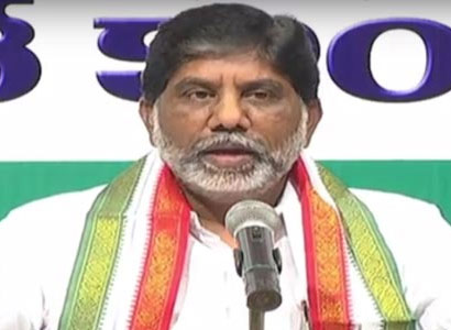 Bhatti lashes out at TRS