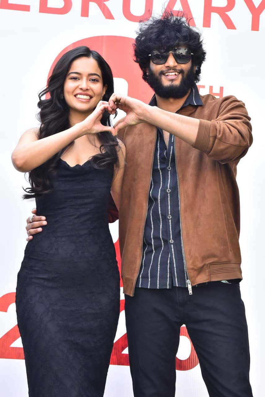 Chandra Hass Barabar Premistha