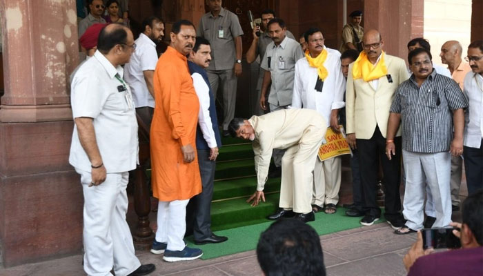 Chandrababu Naidu's Great Performance in Delhi