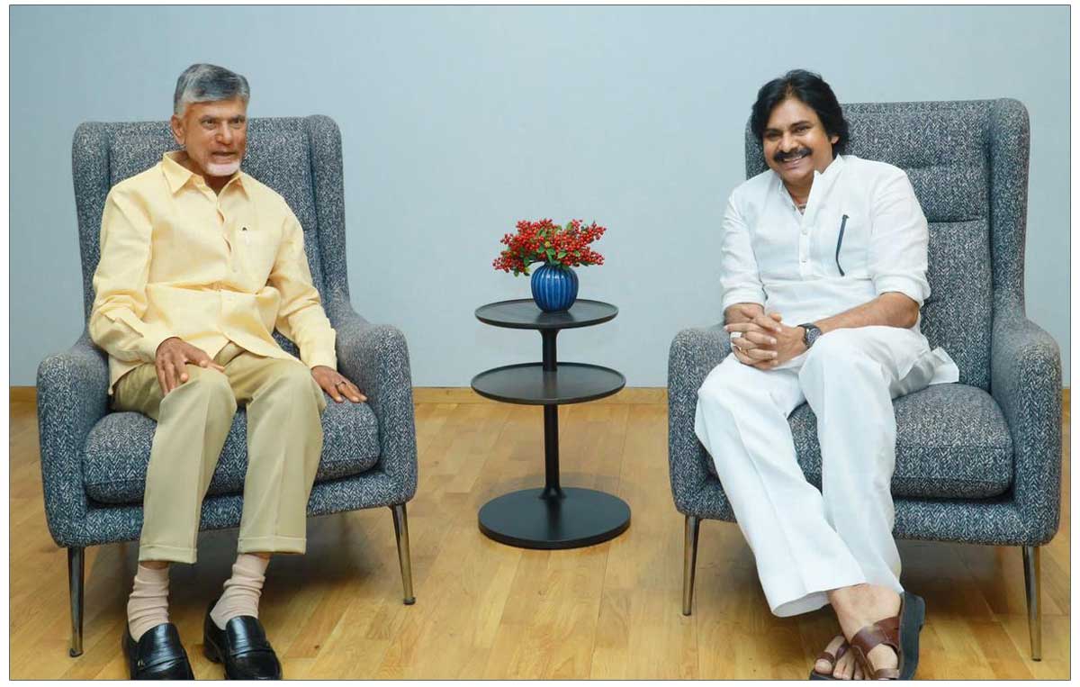 Chandrababu - Pawan Kalyan seat sharing finalised