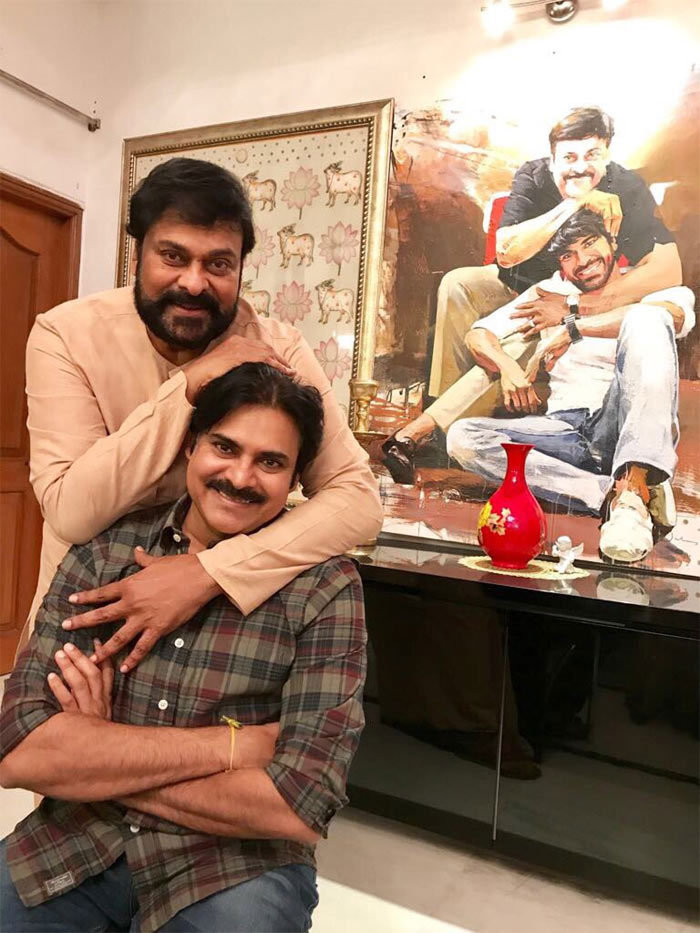 Chiranjeevi and Pawan Kalyan's Best Pic