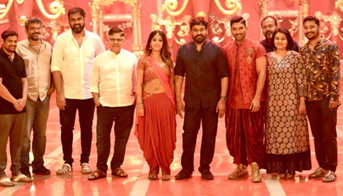 Chiranjeevi at Naa Peru Surya Sets