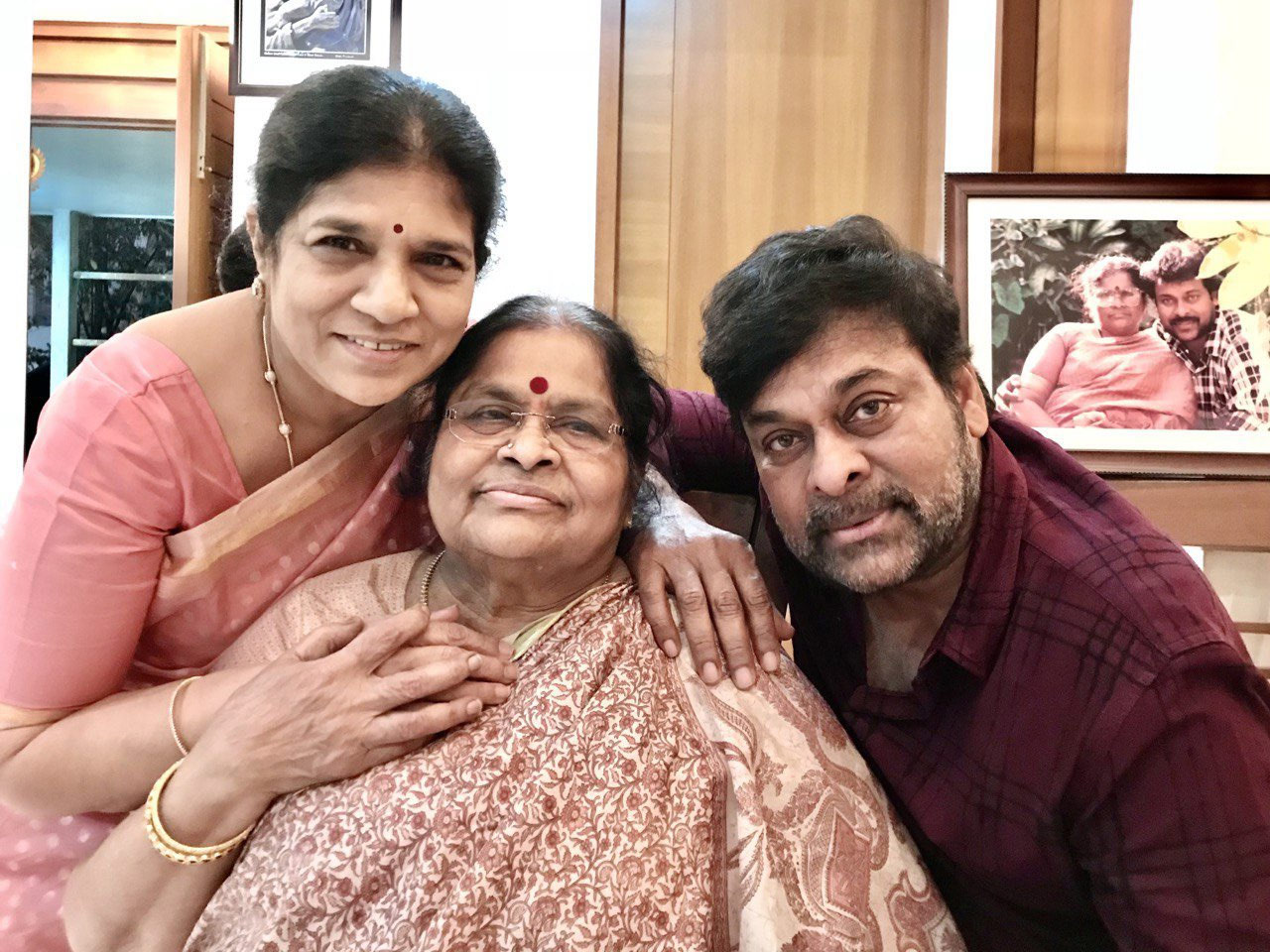 Chiranjeevi's emotional message on his mother's birthday