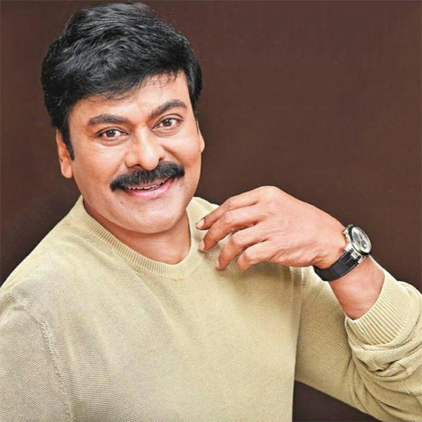 Chiranjeevi Helps Ailing Lady Fan Naga Lakshmi