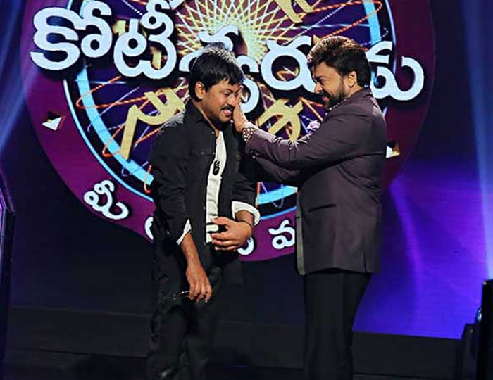 Chiranjeevi Impressed with Josh Ravi