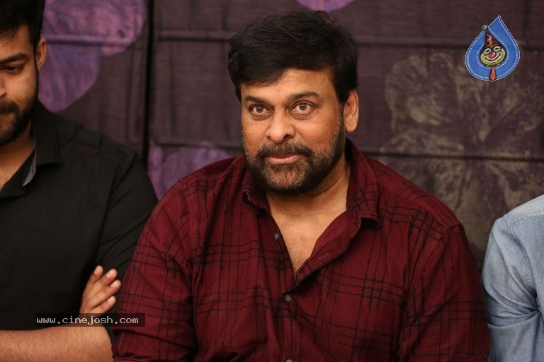 Chiranjeevi's New Look for Sye Raa Narasimhareddy