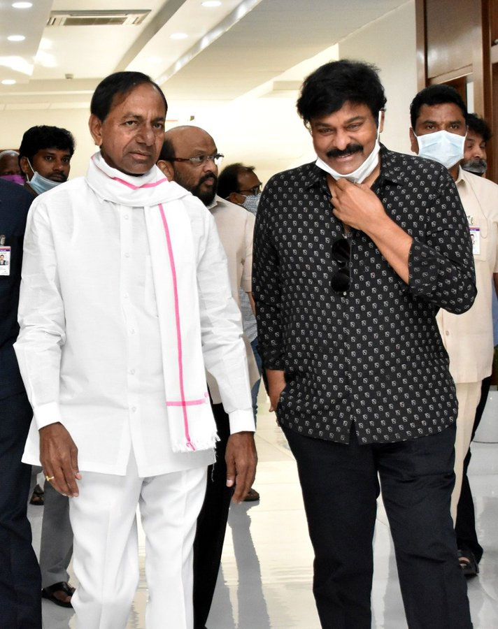 Chiranjeevi's Tweet on KCR