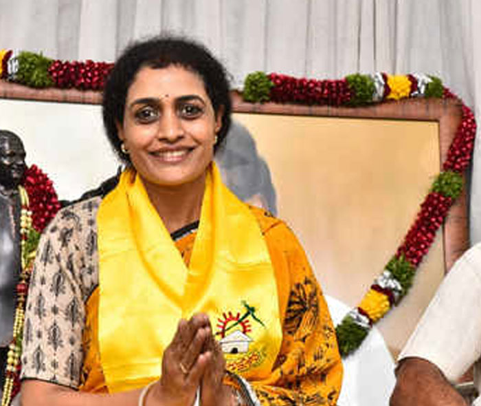 Chundru Suhasini Becomes Nandamuri Suhasini