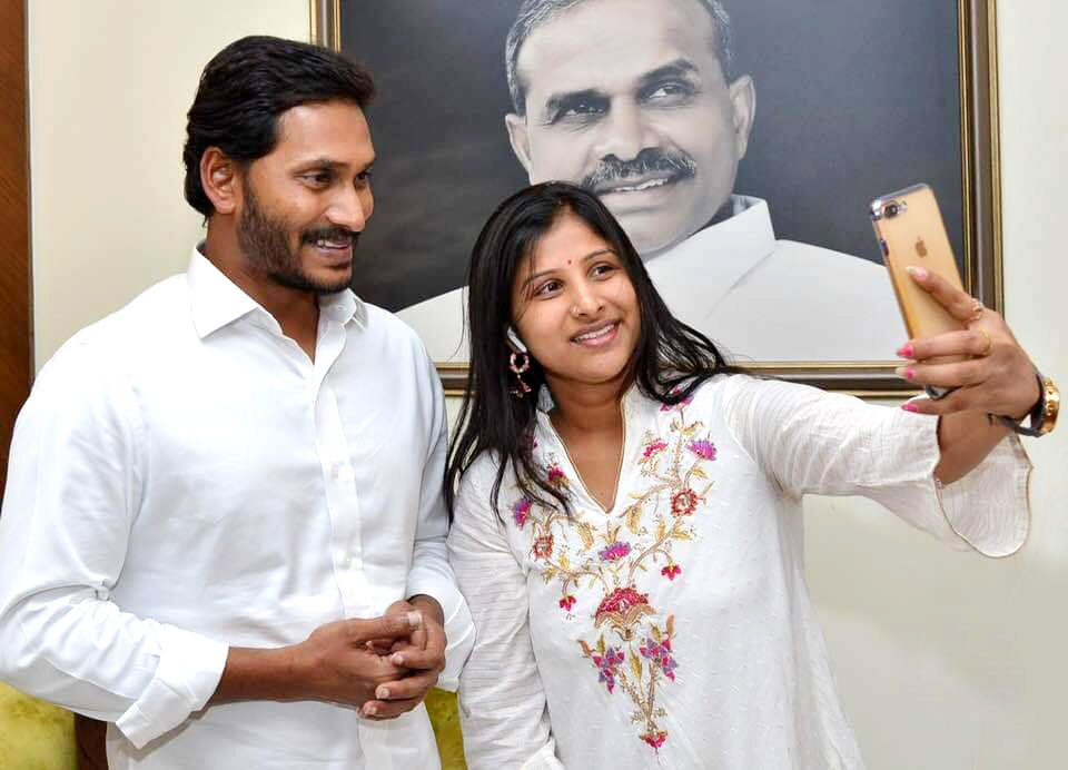 CM Jagan was impressed by  Singer Mangli' servicess