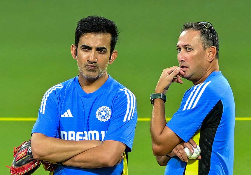 Coverts on a mission to demolish Men in Blue