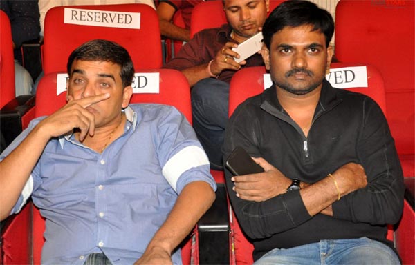 Dil Raju Fingered In Rojulu Marayi Script