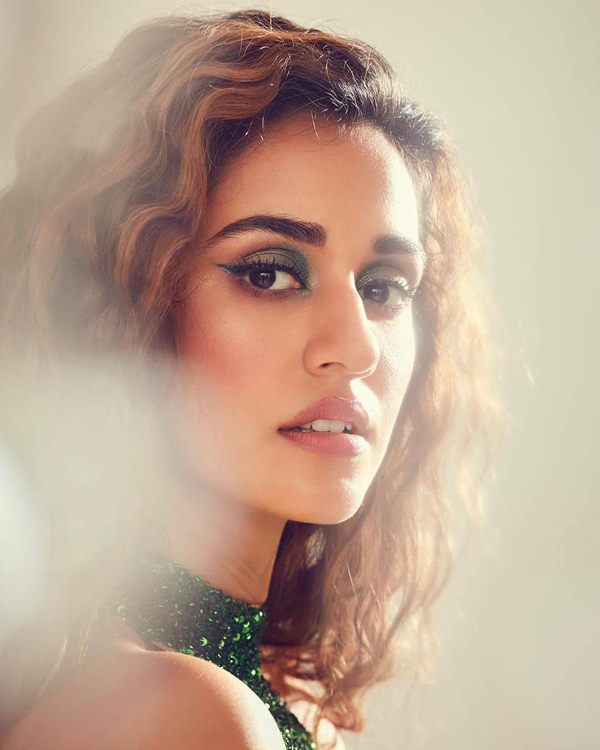 Disha Patani shocks with her double standards
