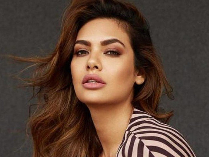 Esha Gupta