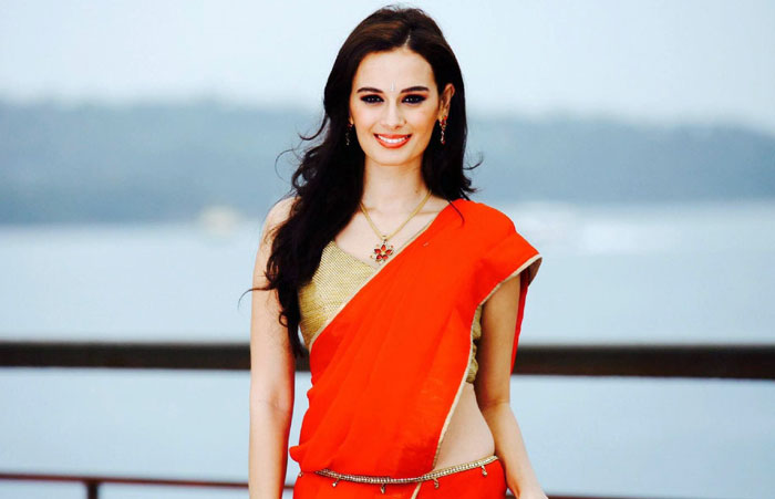 Evelyn Sharma