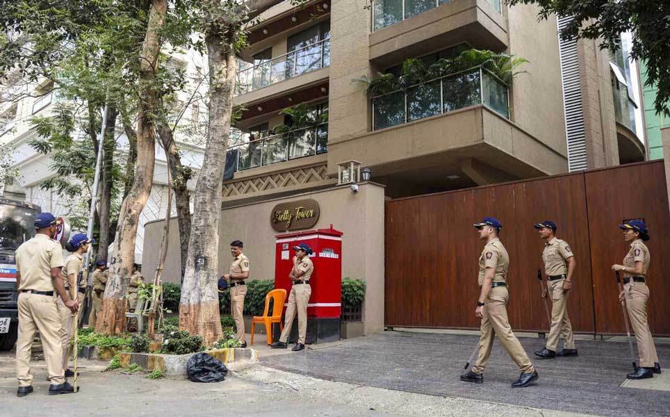 Five Arrested For Firing At Rohit Shetty House Case