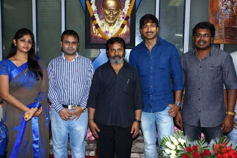 Gopichand's New Film 'Oxygen' Launched