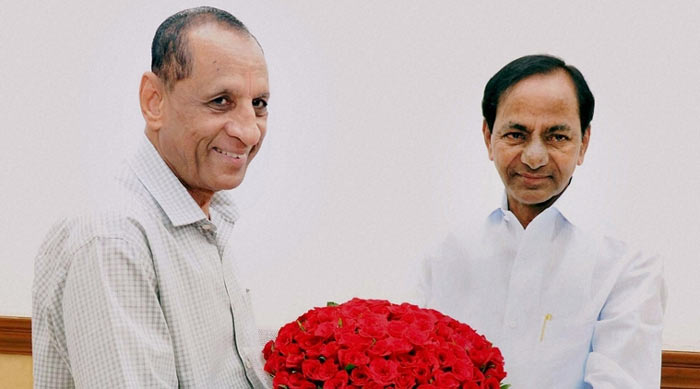 Governor E.S.L. Narasimhan and Telangana CM KCR