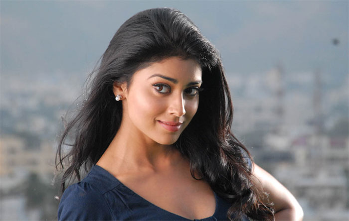 Heroine Shriya Saran