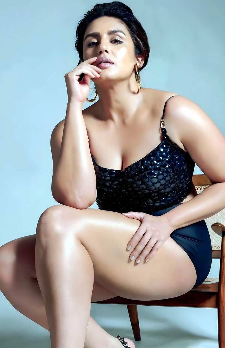 Huma Qureshi-Moderate