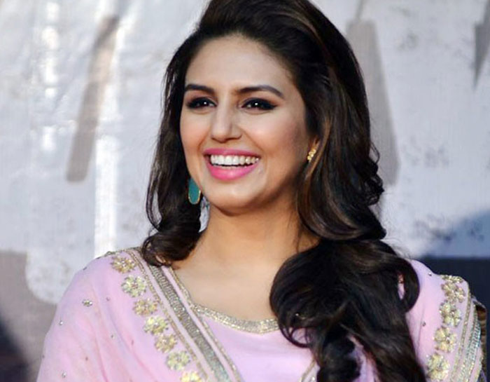 Huma Qureshi to Pair up Rajinikanth?