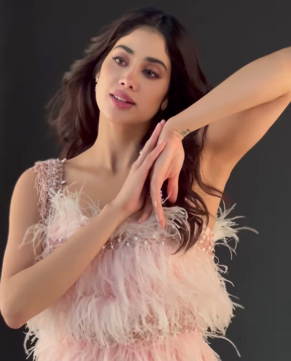 Janhvi Kapoor Latest Click