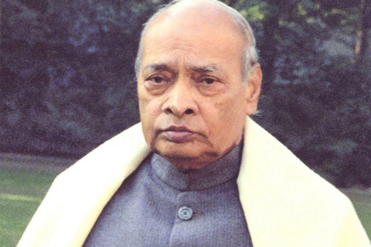 Justice Should Be Done to PV Narasimha Rao First