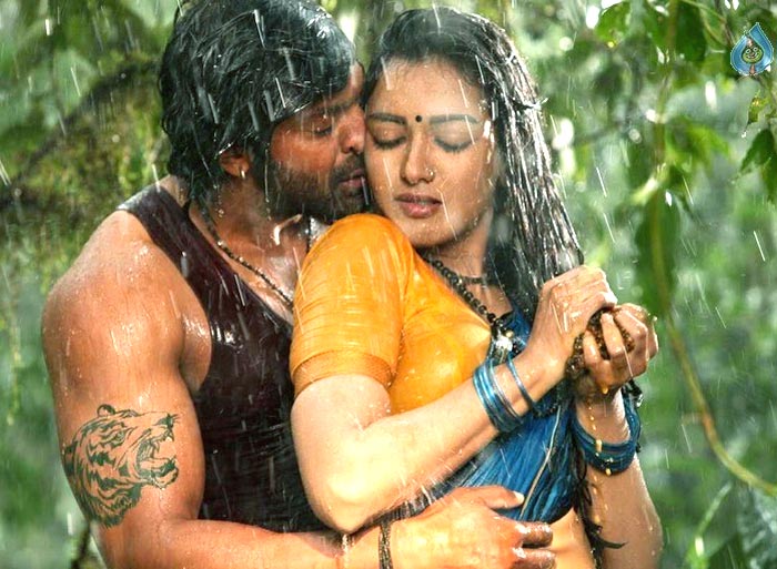 Kadamban Stars Arya, Catherine Tresa