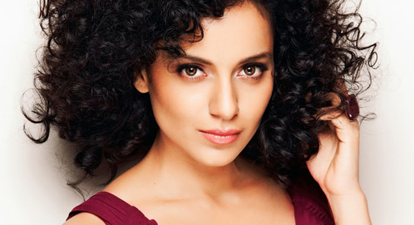 Kangana Ranaut Recites Pawan's Dialogue