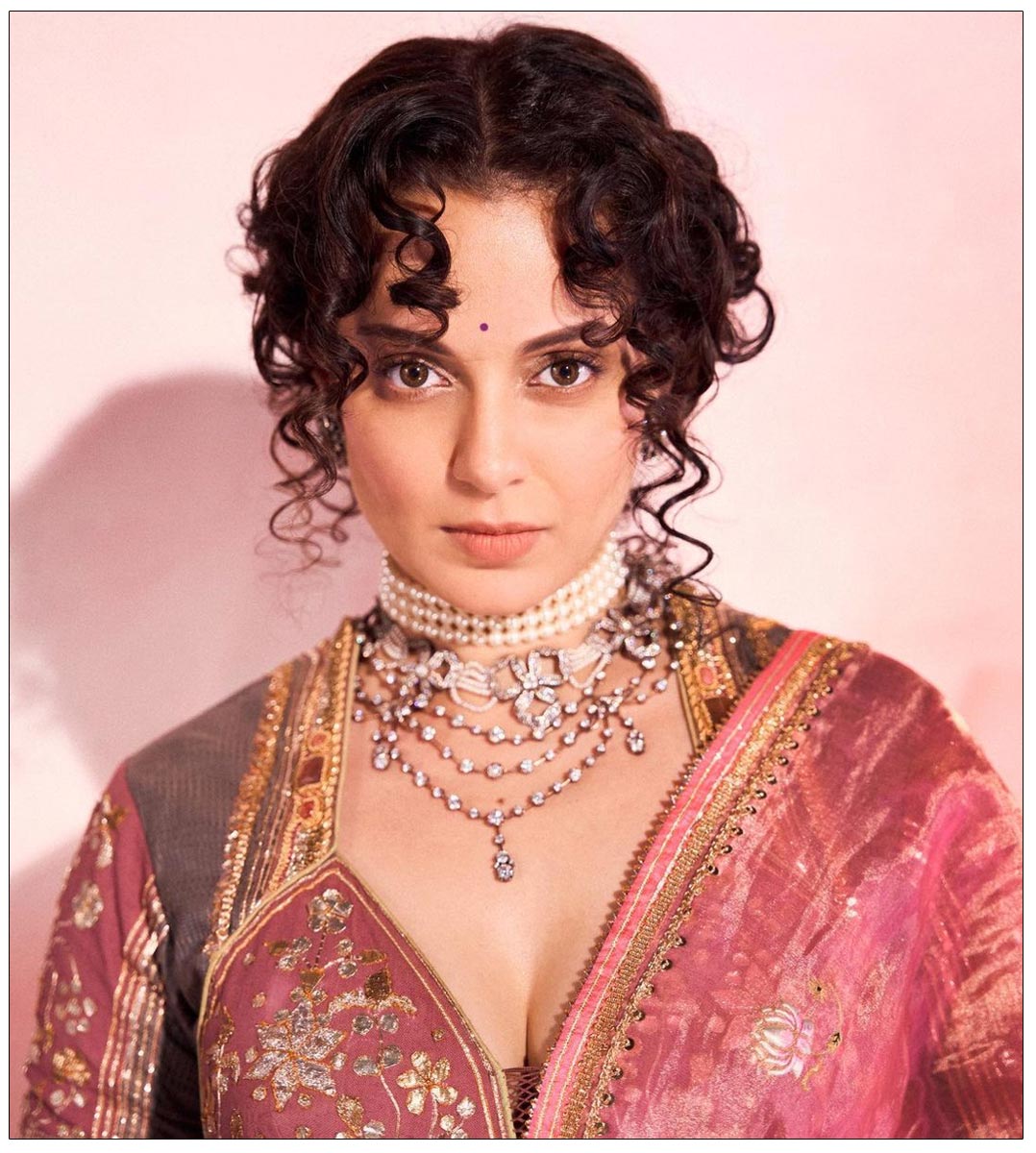  Kangana Ranaut Shares Whom She Is Dating