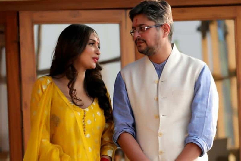 Kanika Dhillon Gets Engaged To Himanshu Sharma