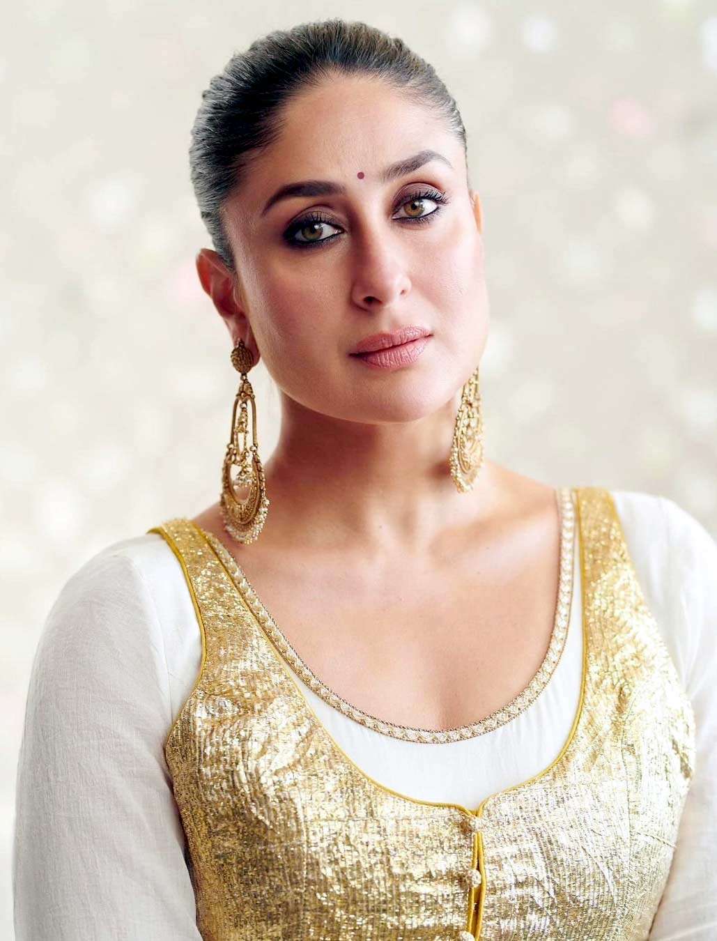 Kareena Kapoor-Toxic