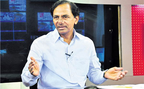KCR asks Jaitley to increase funds for Telangana
