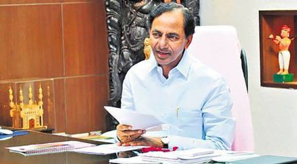 KCR promises 10% quota for cops in 2BHK houses