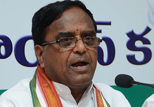 KCR taking unilateral decision on new districts: Congress
