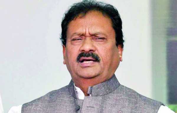 KCR tampering with Nayeem's diary: Shabbir Ali