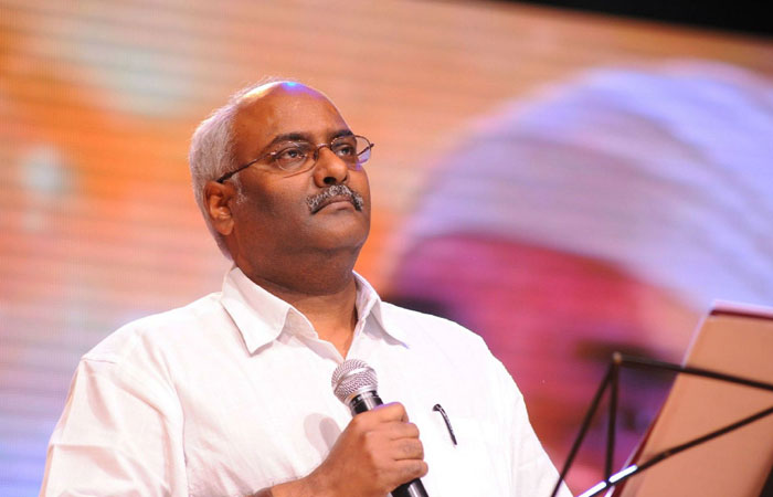 Keeravani's Tweet Turn Controversial!
