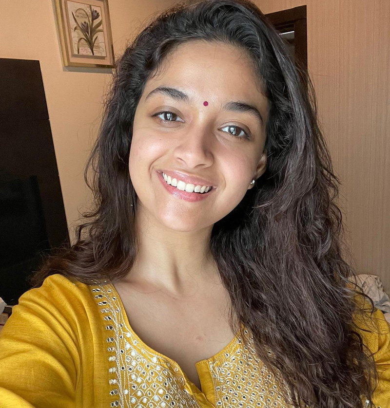 Keerthy Suresh tests covid negative | cinejosh.com