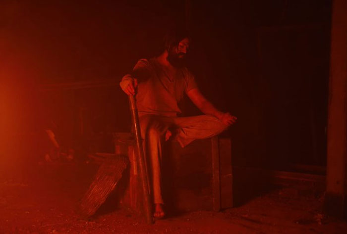 KGF Chapter 2 Teaser Review