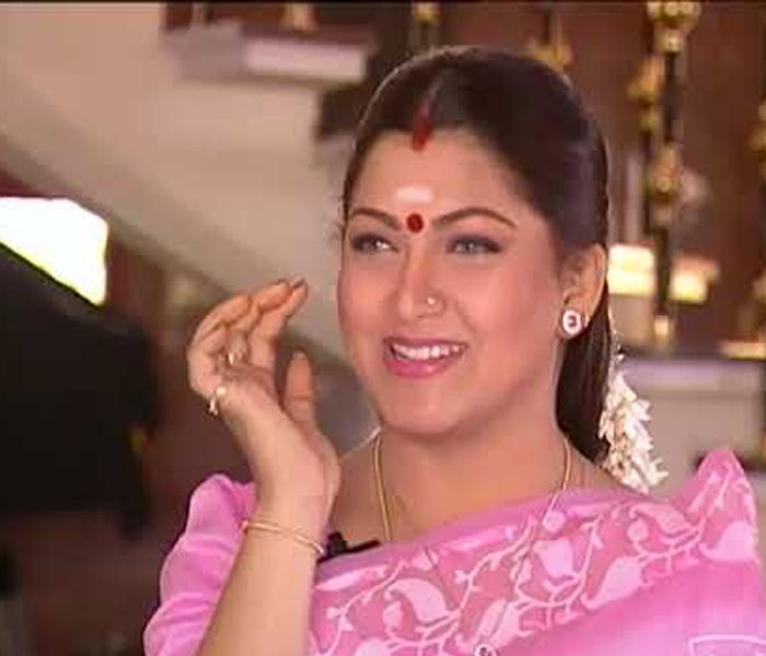 Khushboo Thanked Nagarjuna and Venkatesh