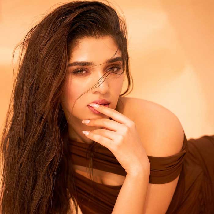 Krithi Shetty Sizzling Summer Style
