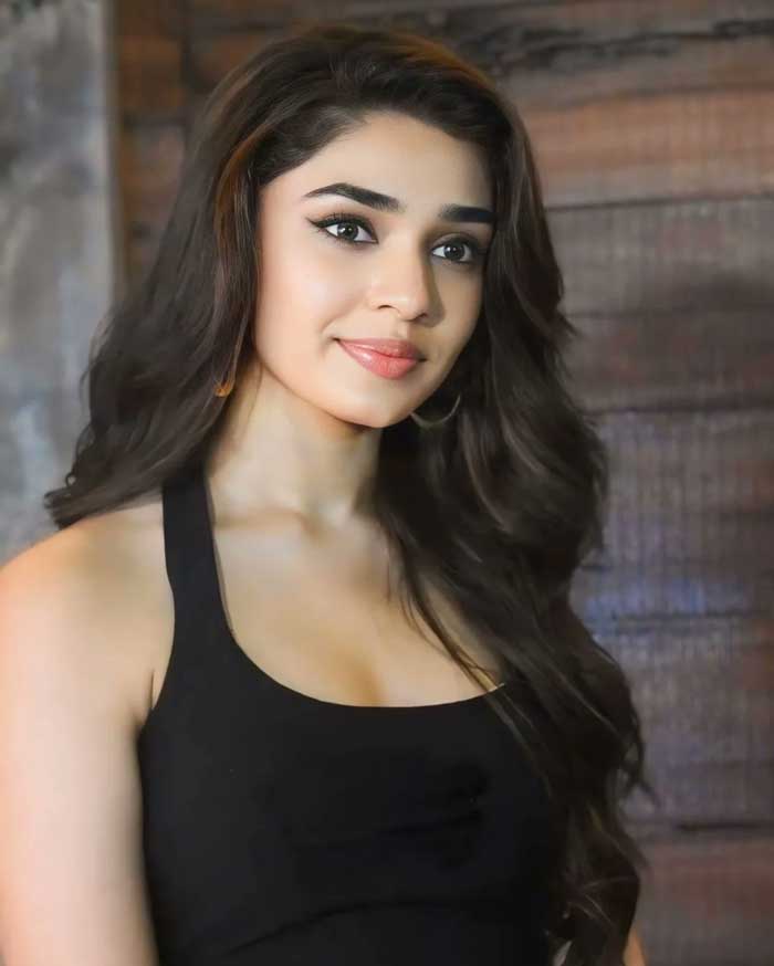 Kriti Shetty Key Role In Mega 158