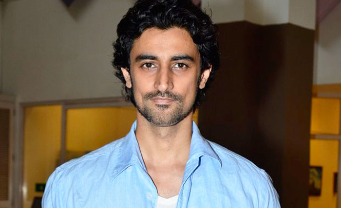 Kunal Kapoor heaps praises on Nagarjuna